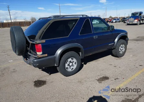 2001 Chevrolet Blazer Ls z USA, uszkodzony, nr VIN 1GNCT18W31K134971
